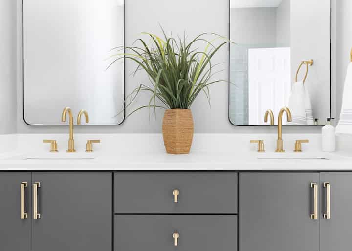 Shower and Bathtub Installation Services Grand Rapids